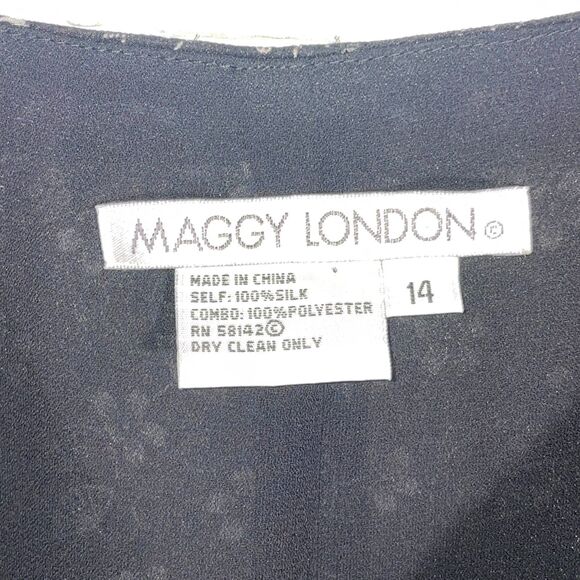 Maggy London Black Silk Sheer Floral Blouse Size 14 Empire Waist Cropped V-Neck - Picture 5 of 11